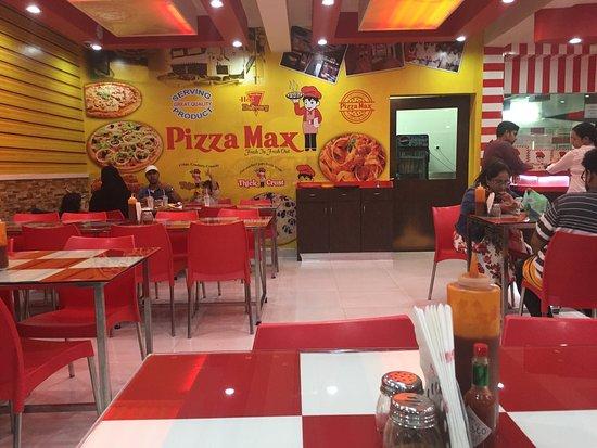 Pizza Max